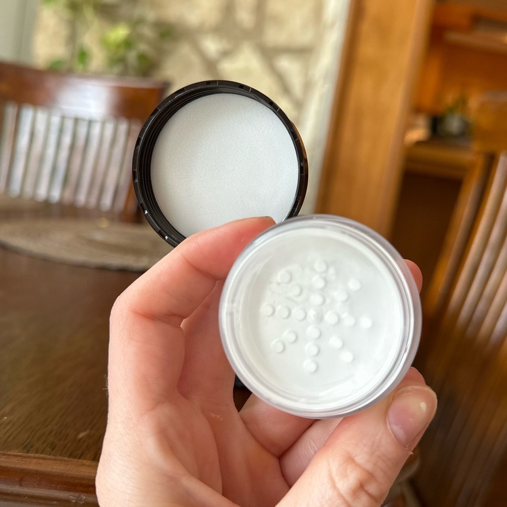 NEW LAURA MERCIER PARIS I NEW YORK Secret Brightening Powder For Under Eyes - Picture 3 of 5